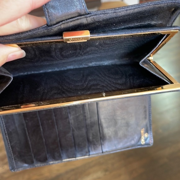 ๐๐HOST PICK๐๐ gorgeous Chanel Wallet black caviar skin - Picture 7 of 12